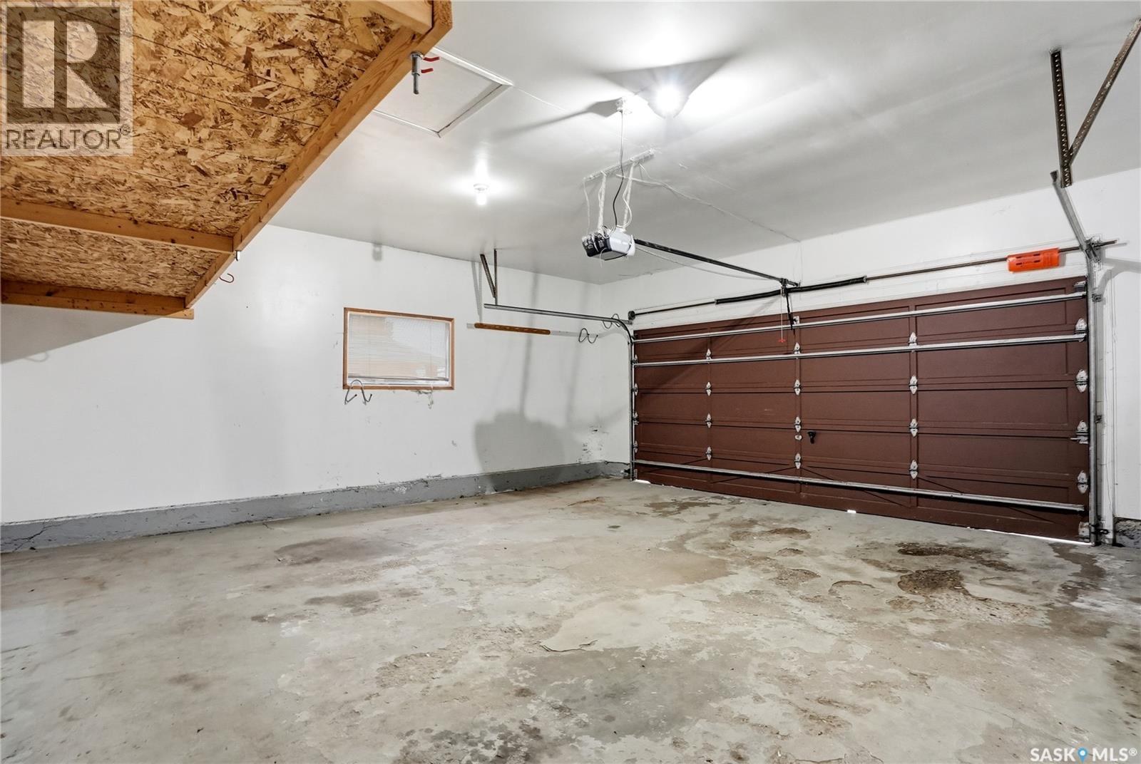 155 J.J. Thiessen CRESCENT - 41