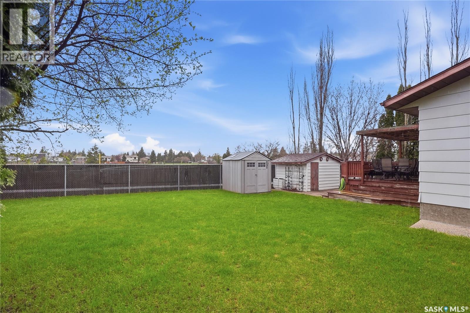 155 J.J. Thiessen CRESCENT - 44