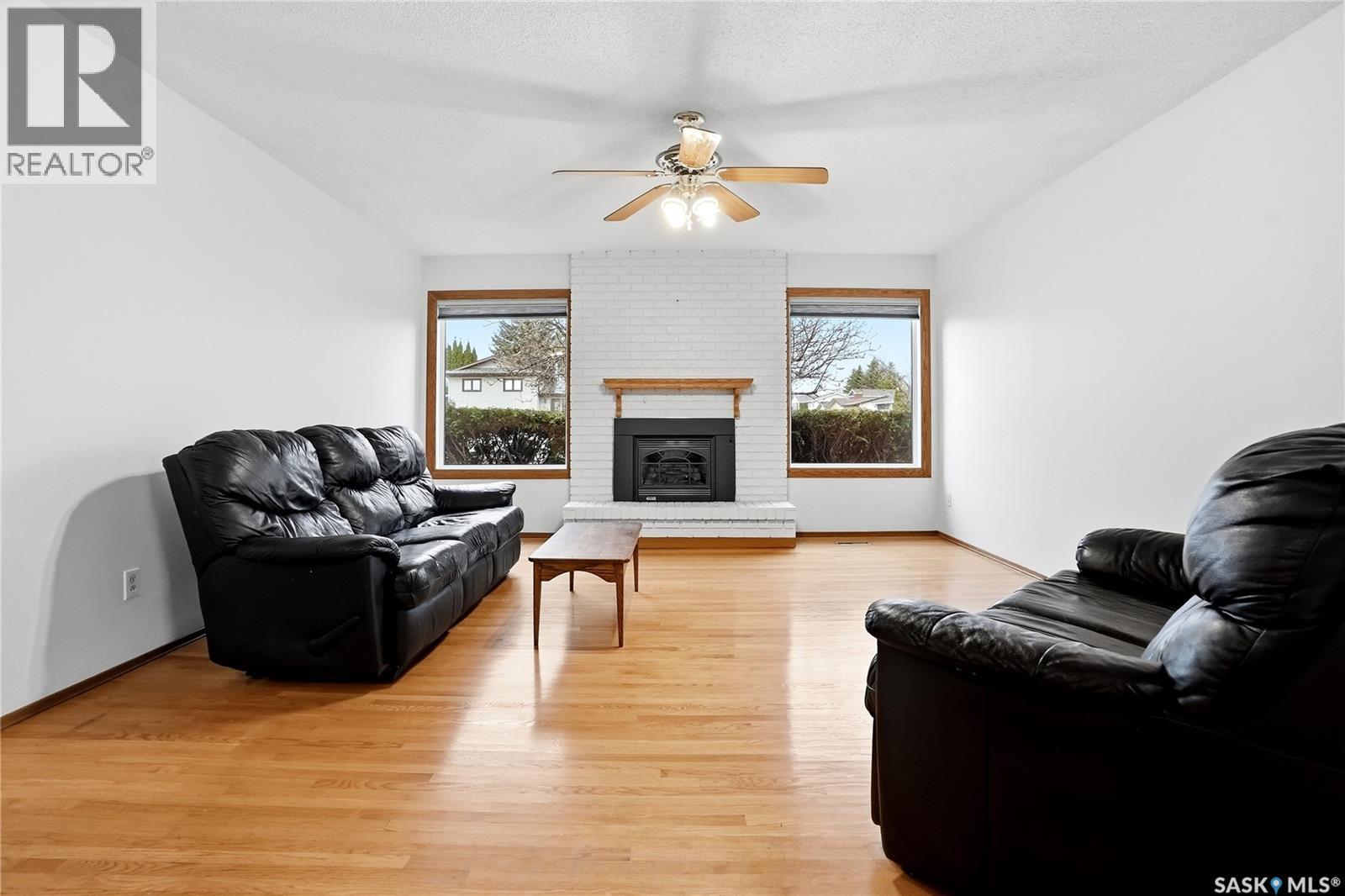 155 J.J. Thiessen CRESCENT - 6
