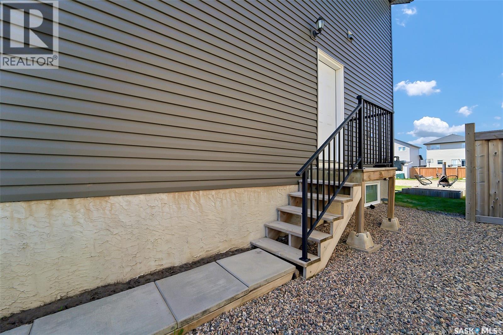 212 Martens LANE - 41