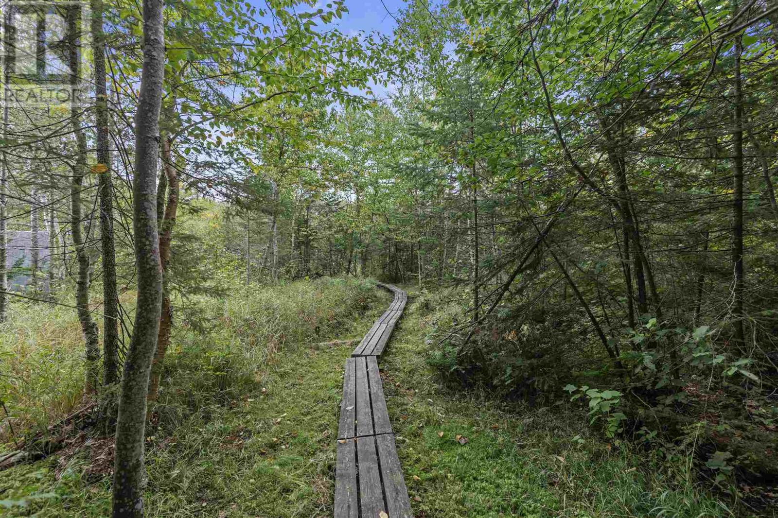 PCL 332 SEC AWS Upper Island Lake - 27