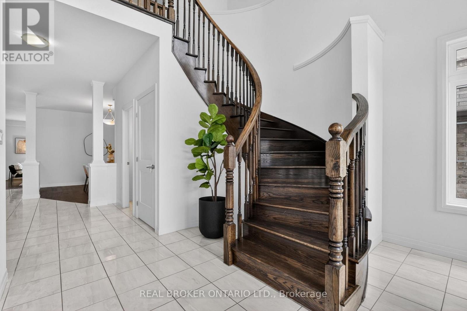 4048 STADELBAUER DRIVE - 25