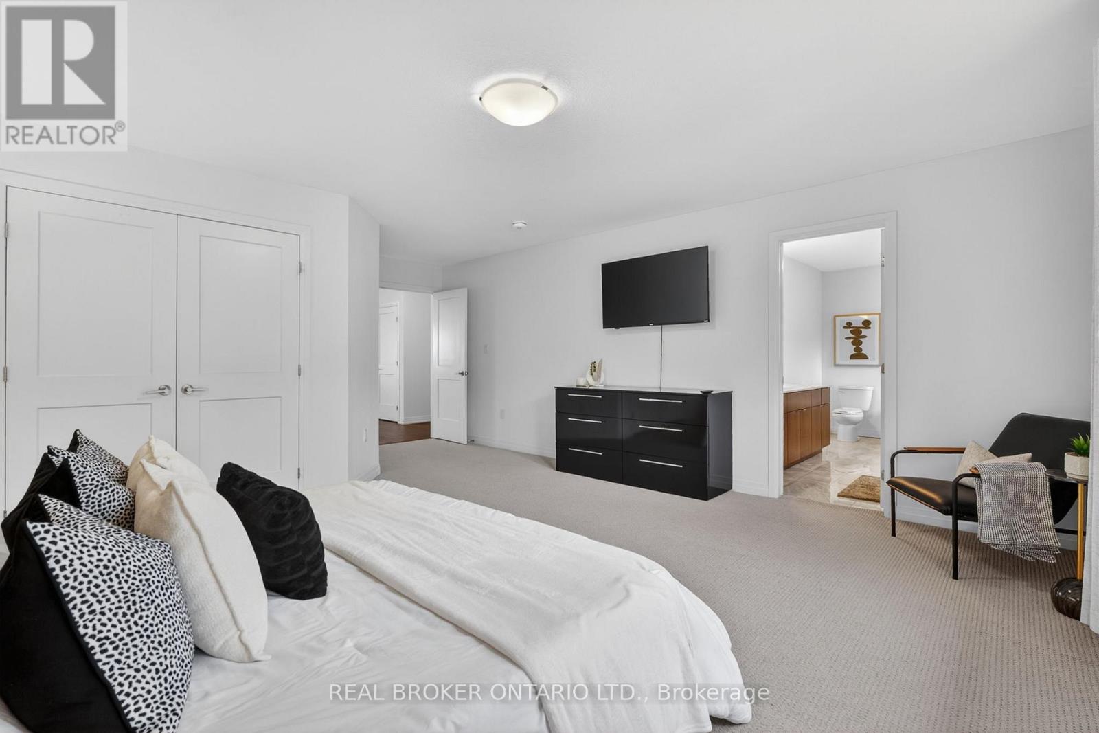 4048 STADELBAUER DRIVE - 28