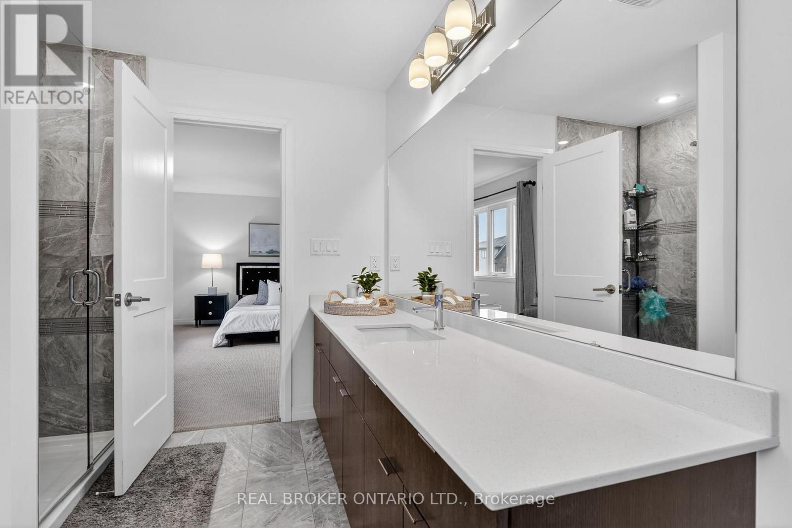 4048 STADELBAUER DRIVE - 32