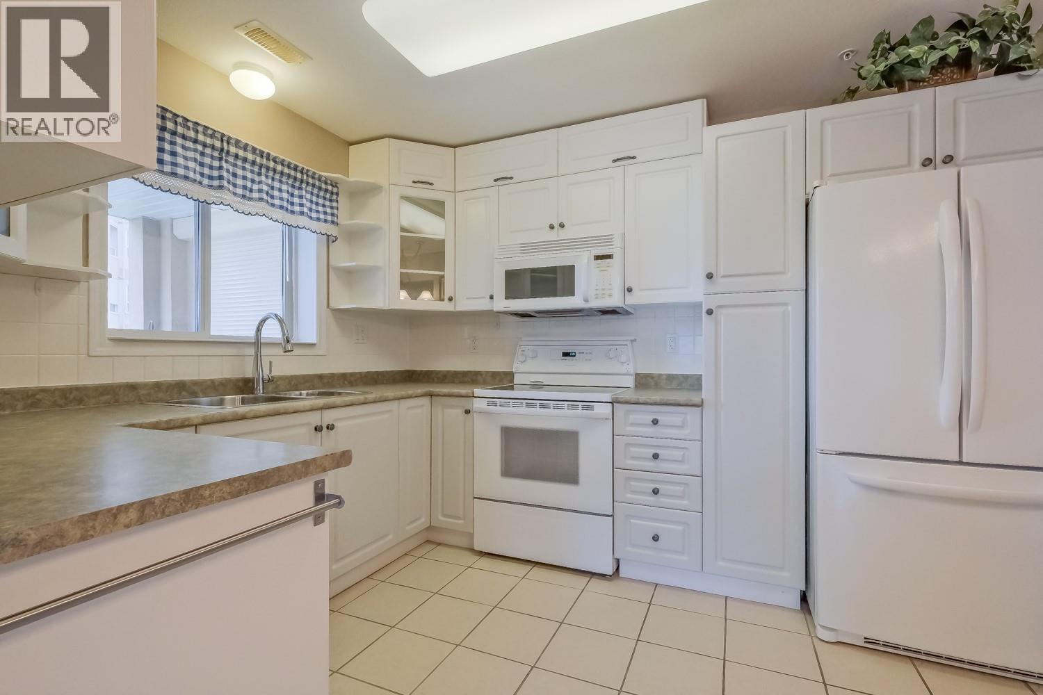 #202 2255 ATKINSON Street - 10