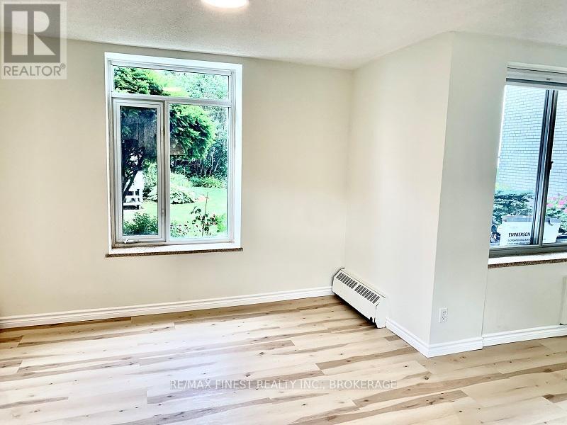 #105 1 MOWAT AVENUE - 12