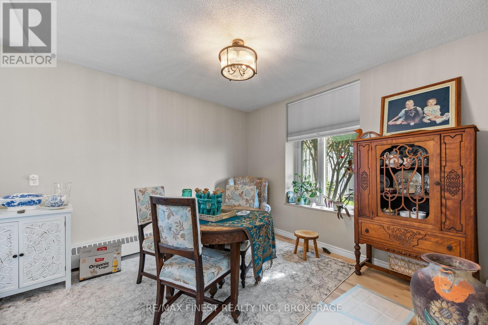 #105 1 MOWAT AVENUE - 26