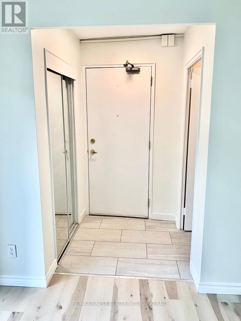 #105 1 MOWAT AVENUE - 6