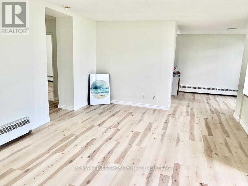 #105 1 MOWAT AVENUE - 7