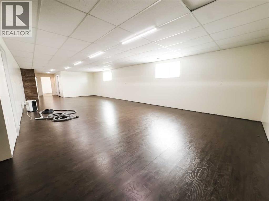 14074 Township Road 1050 Township - 30