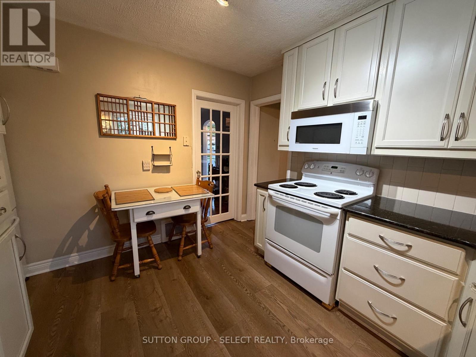 271 TAYLOR STREET - 12
