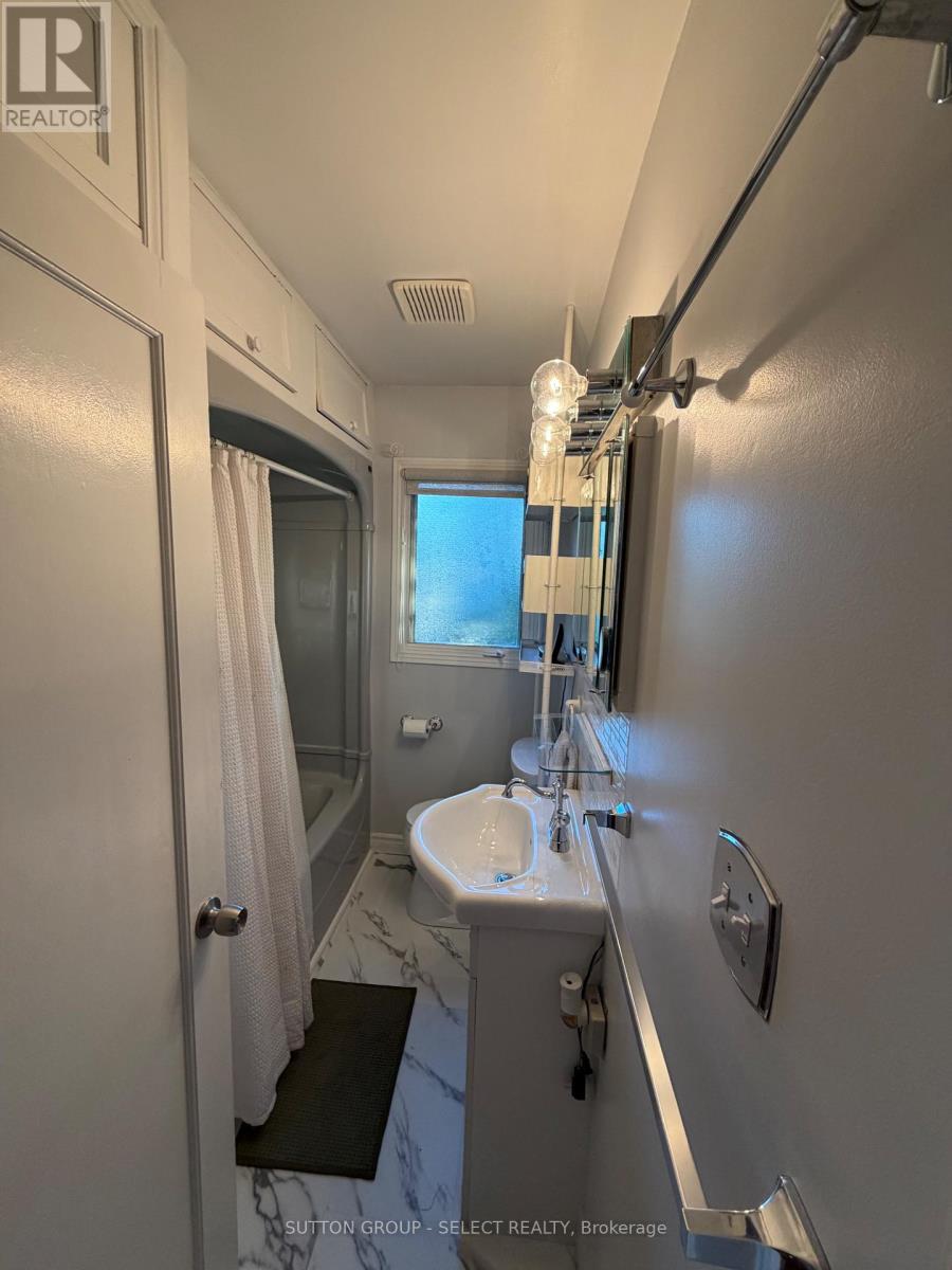 271 TAYLOR STREET - 21