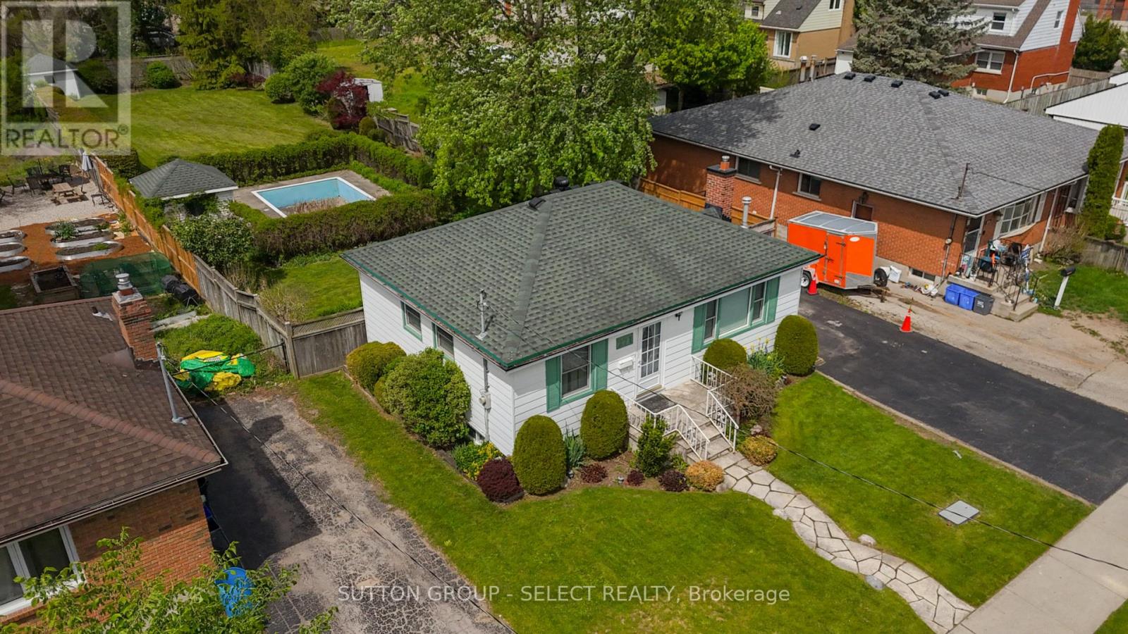 271 TAYLOR STREET - 39