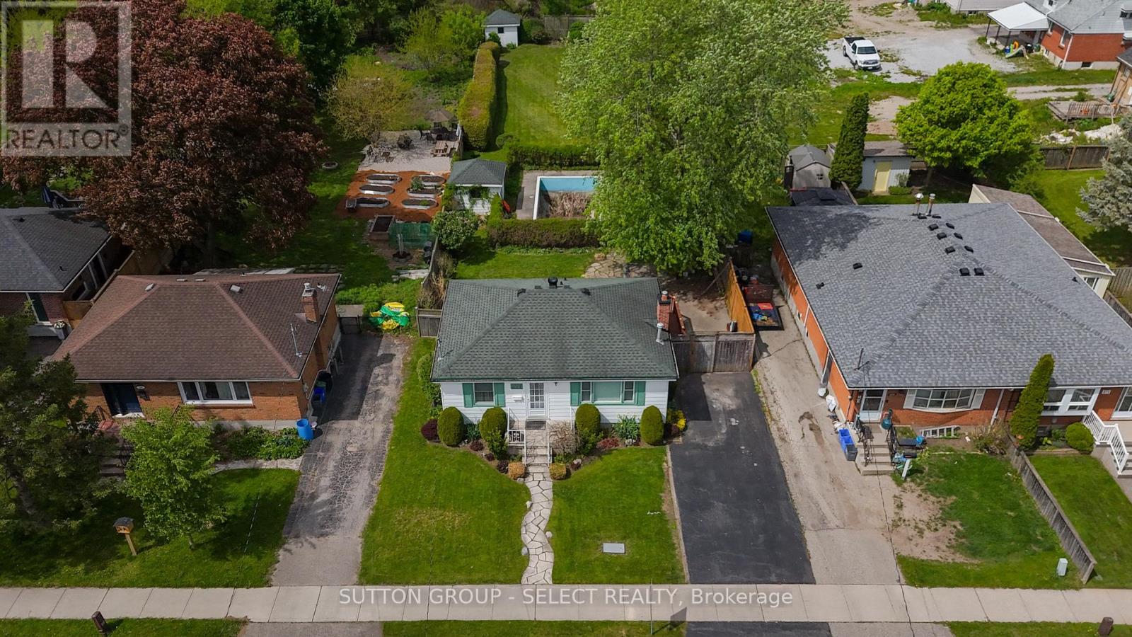 271 TAYLOR STREET - 40