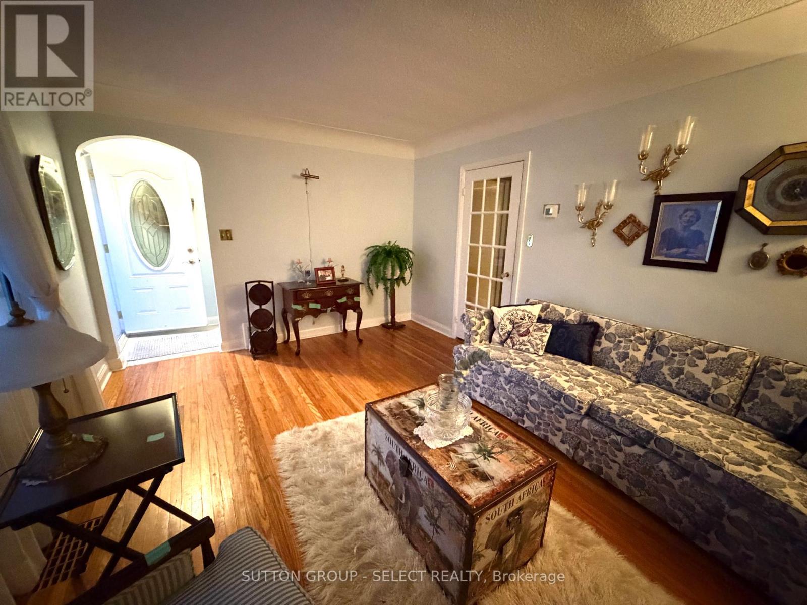 271 TAYLOR STREET - 7