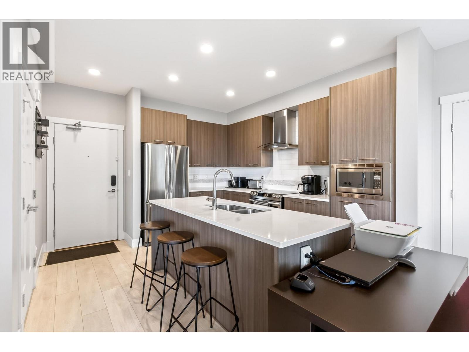 #414-4690 HAWK Lane, Tsawwassen