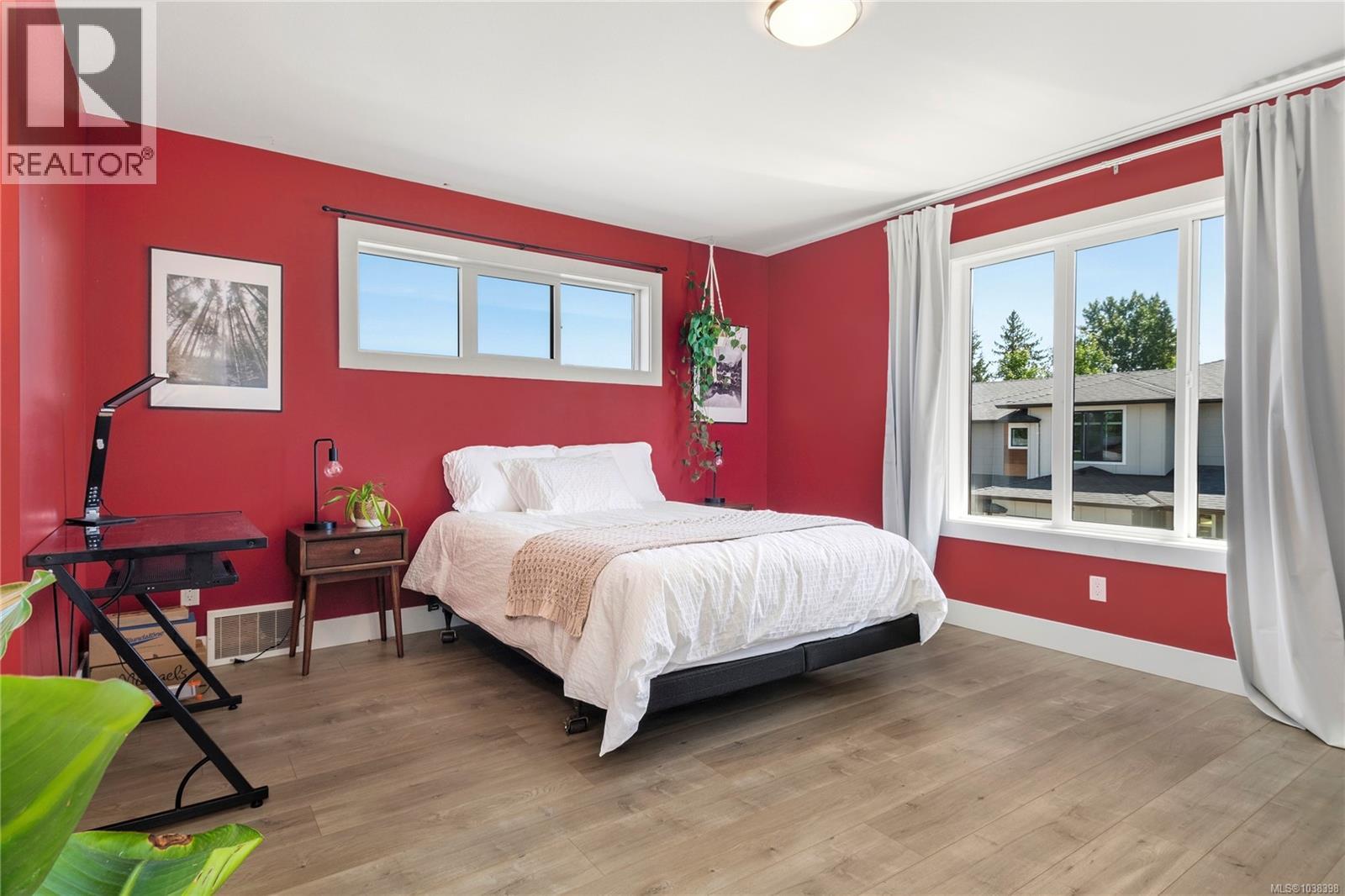 #96 2607 Kendal Ave - 20