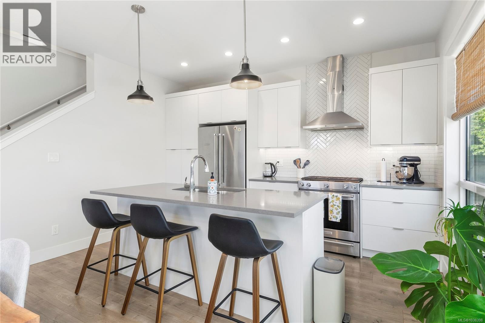 #96 2607 Kendal Ave - Image 3