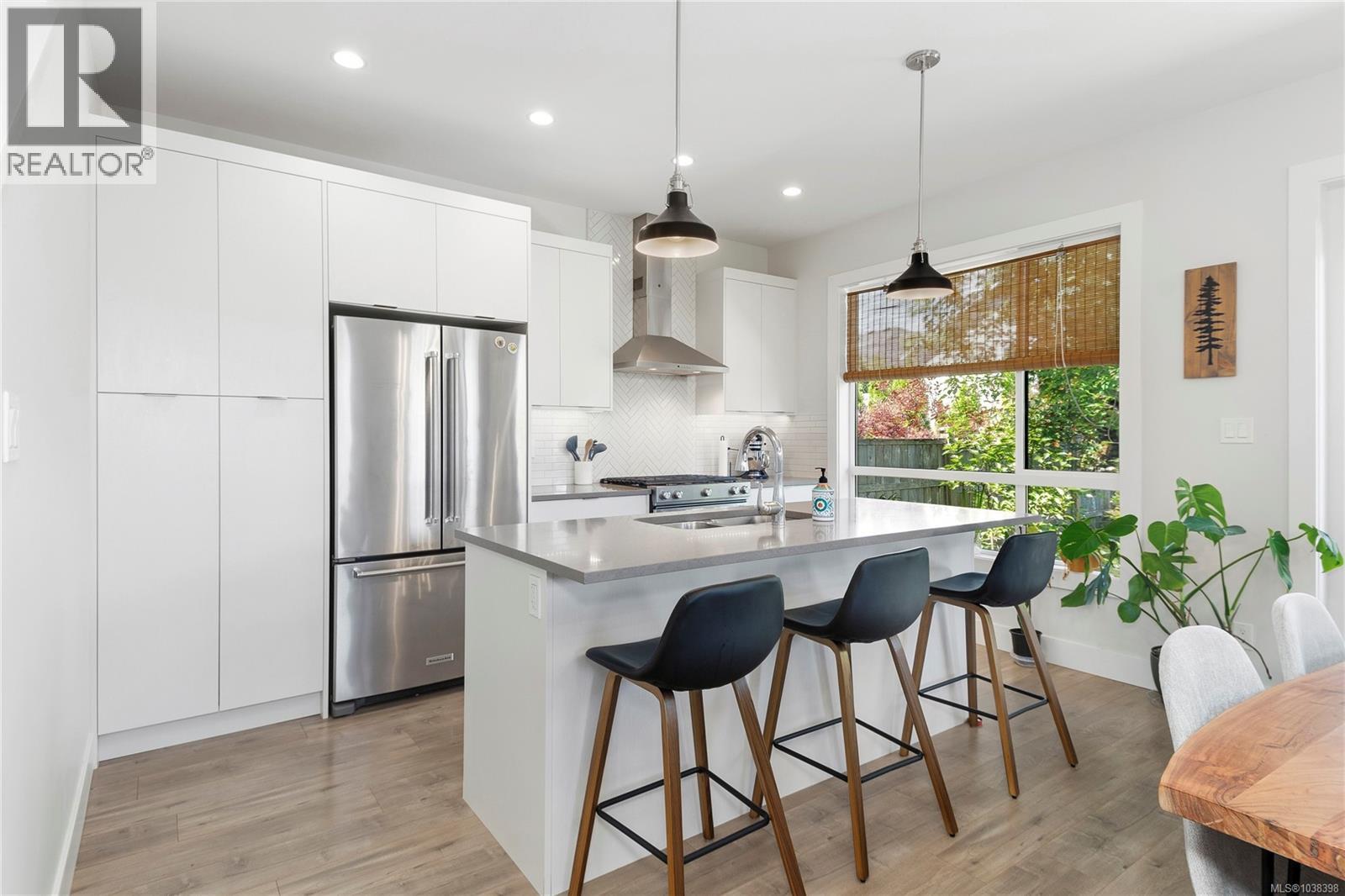 #96 2607 Kendal Ave - 8