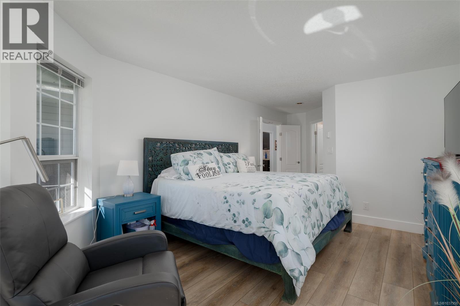 575 Marine View - 19