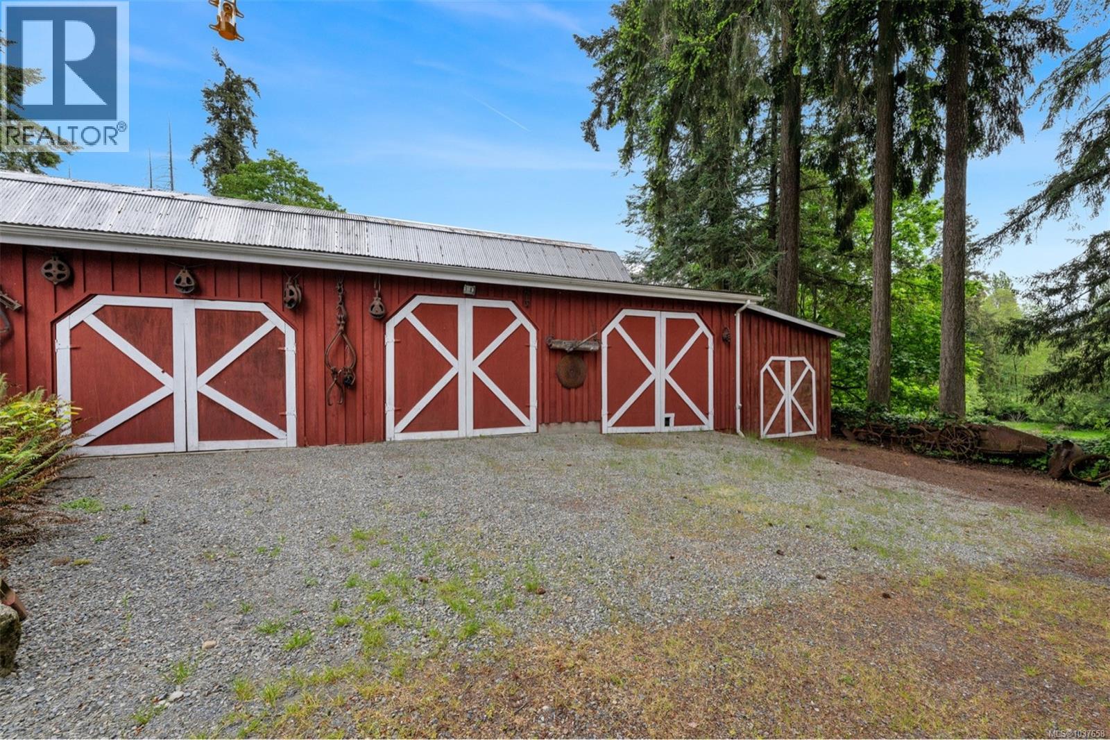 9359 Cottonwood Rd - 11