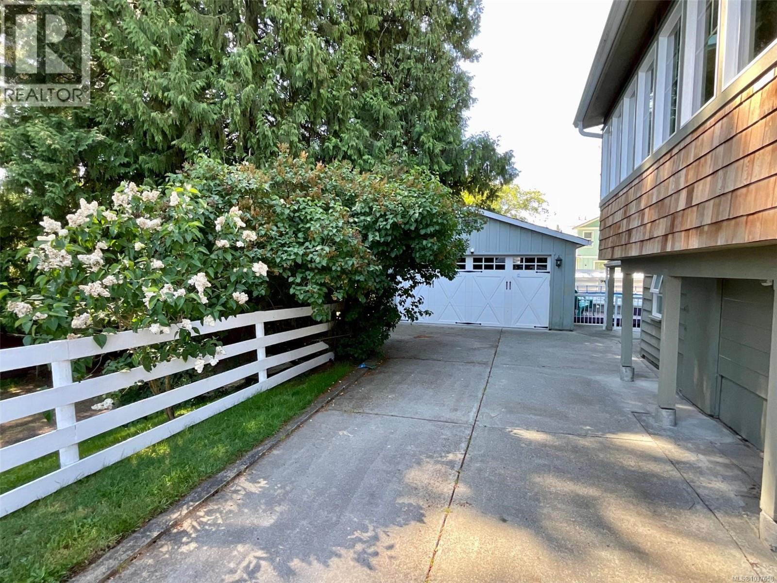 9359 Cottonwood Rd - 15
