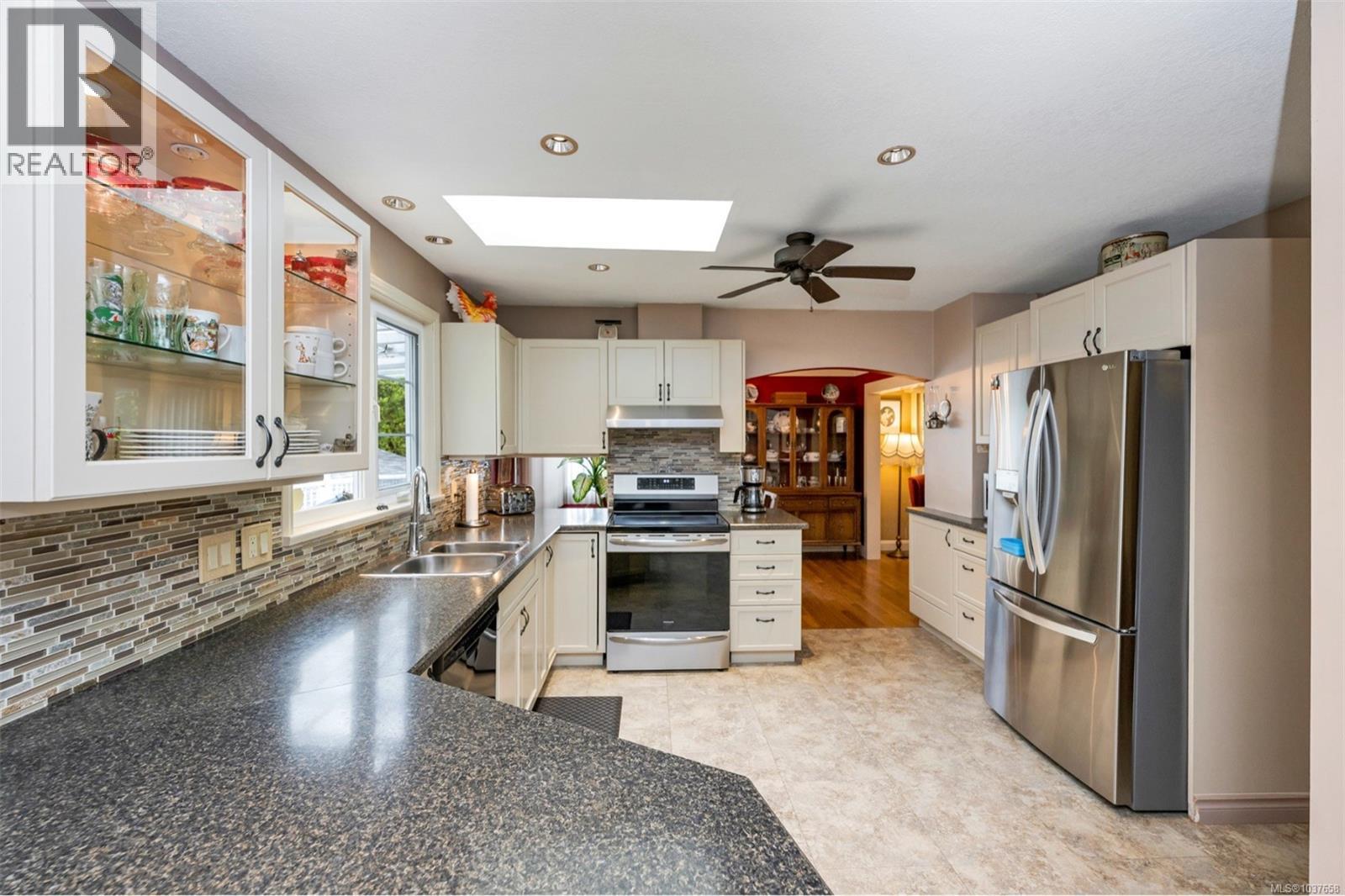 9359 Cottonwood Rd - 38