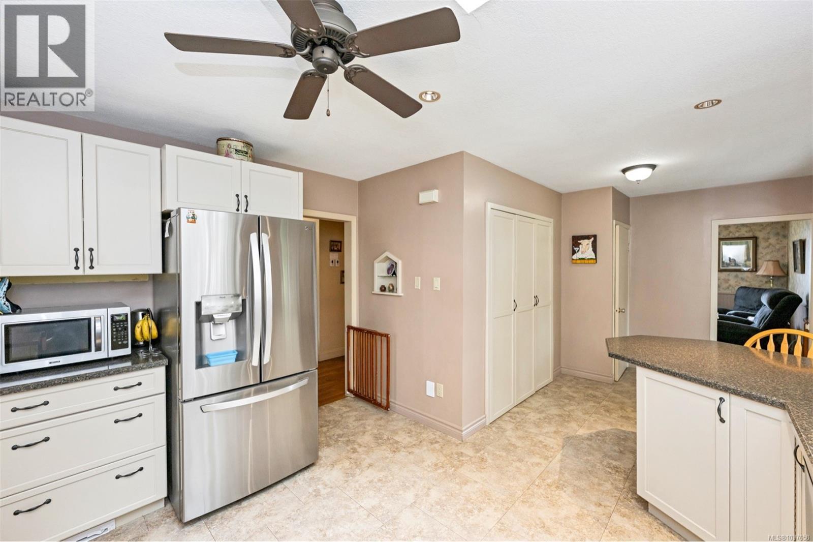 9359 Cottonwood Rd - 39