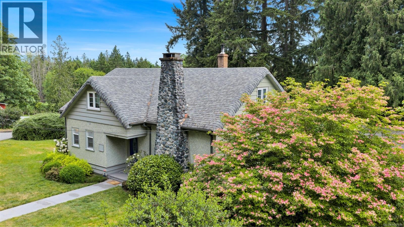9359 Cottonwood Rd - 6