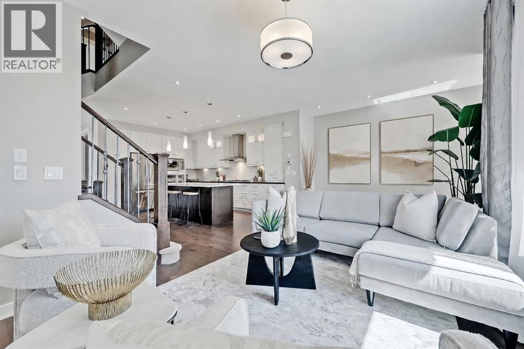3233 Cochrane Road NW - 11