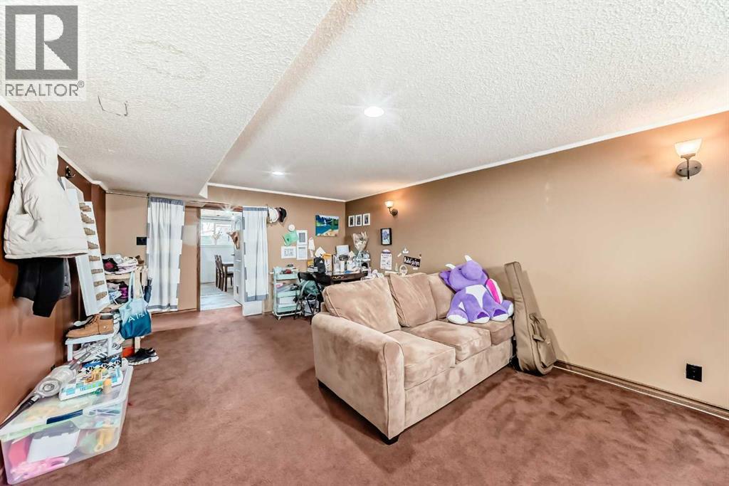 5104 Marshall Road NE - 20