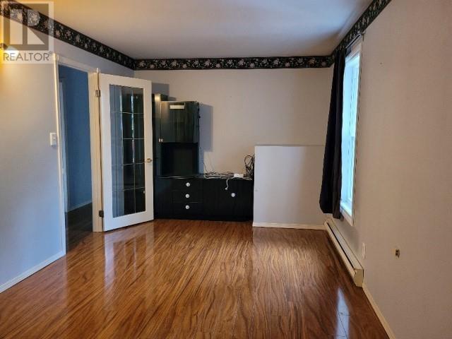 14 Ingall DR