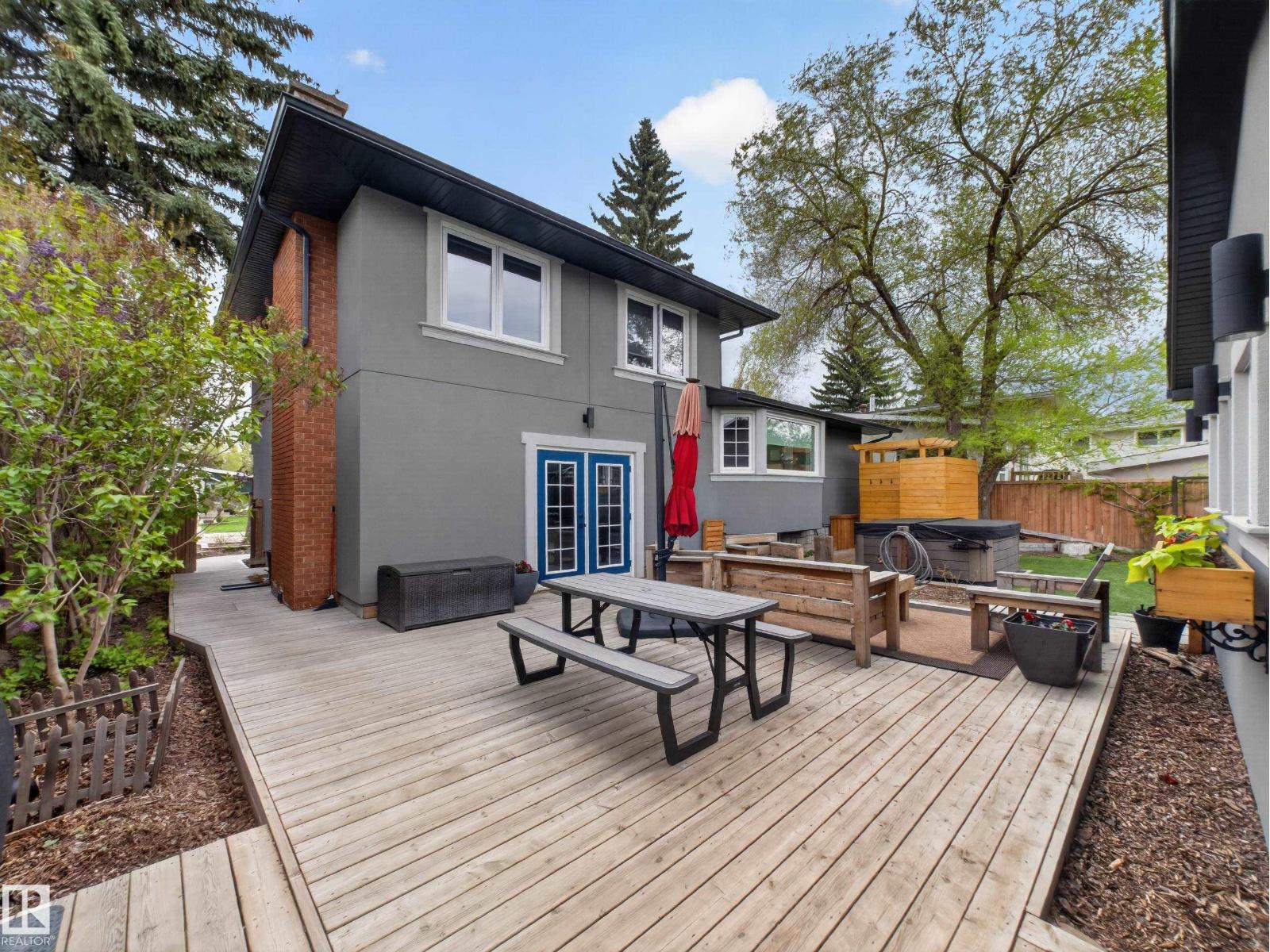 4112 120 ST NW - 7