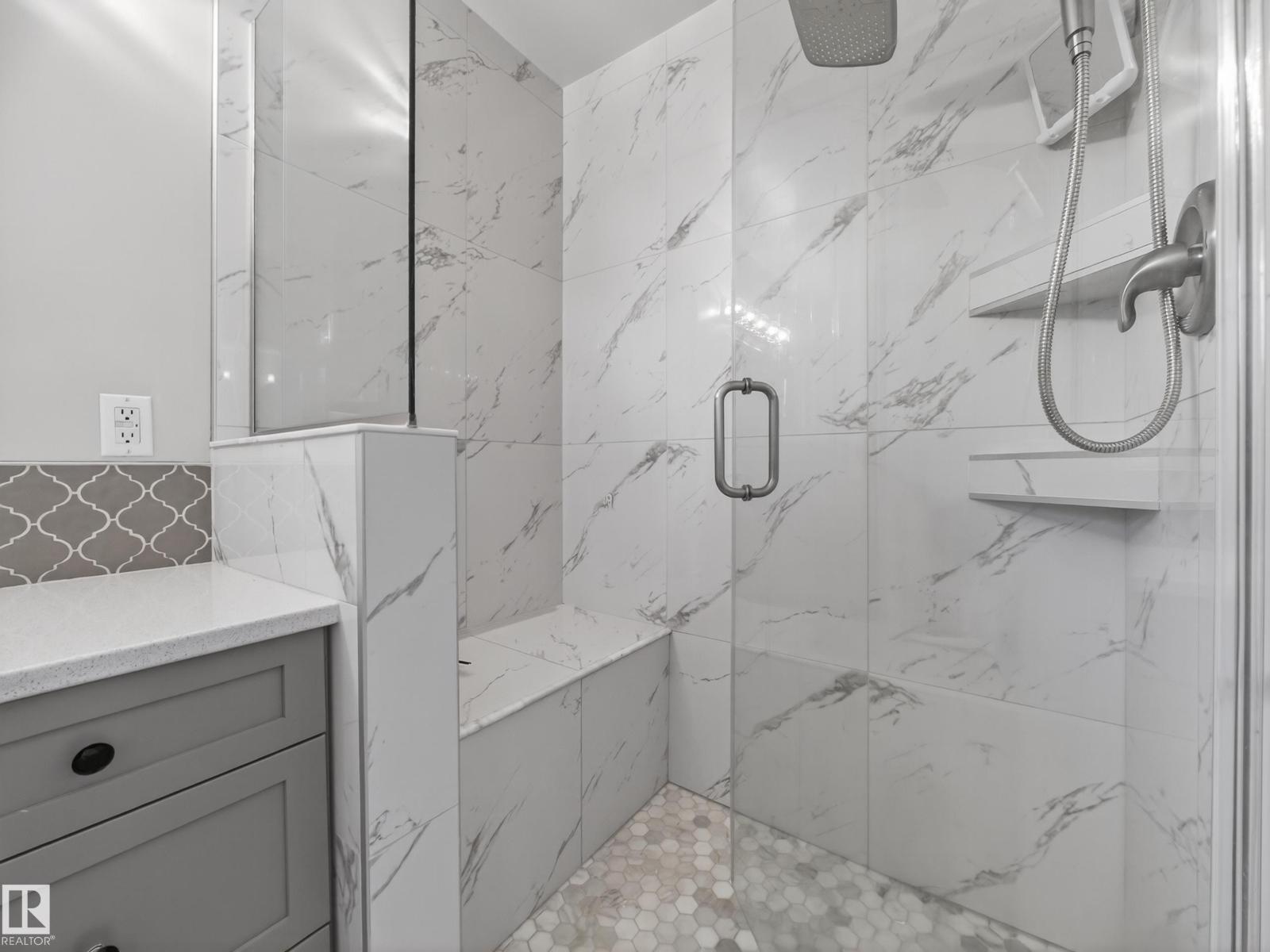 4112 120 ST NW - 27