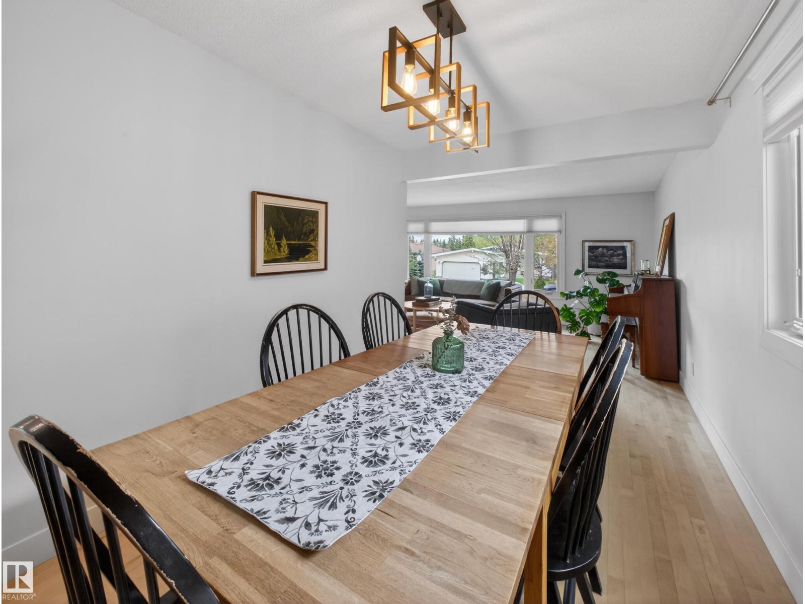 4112 120 ST NW - 52