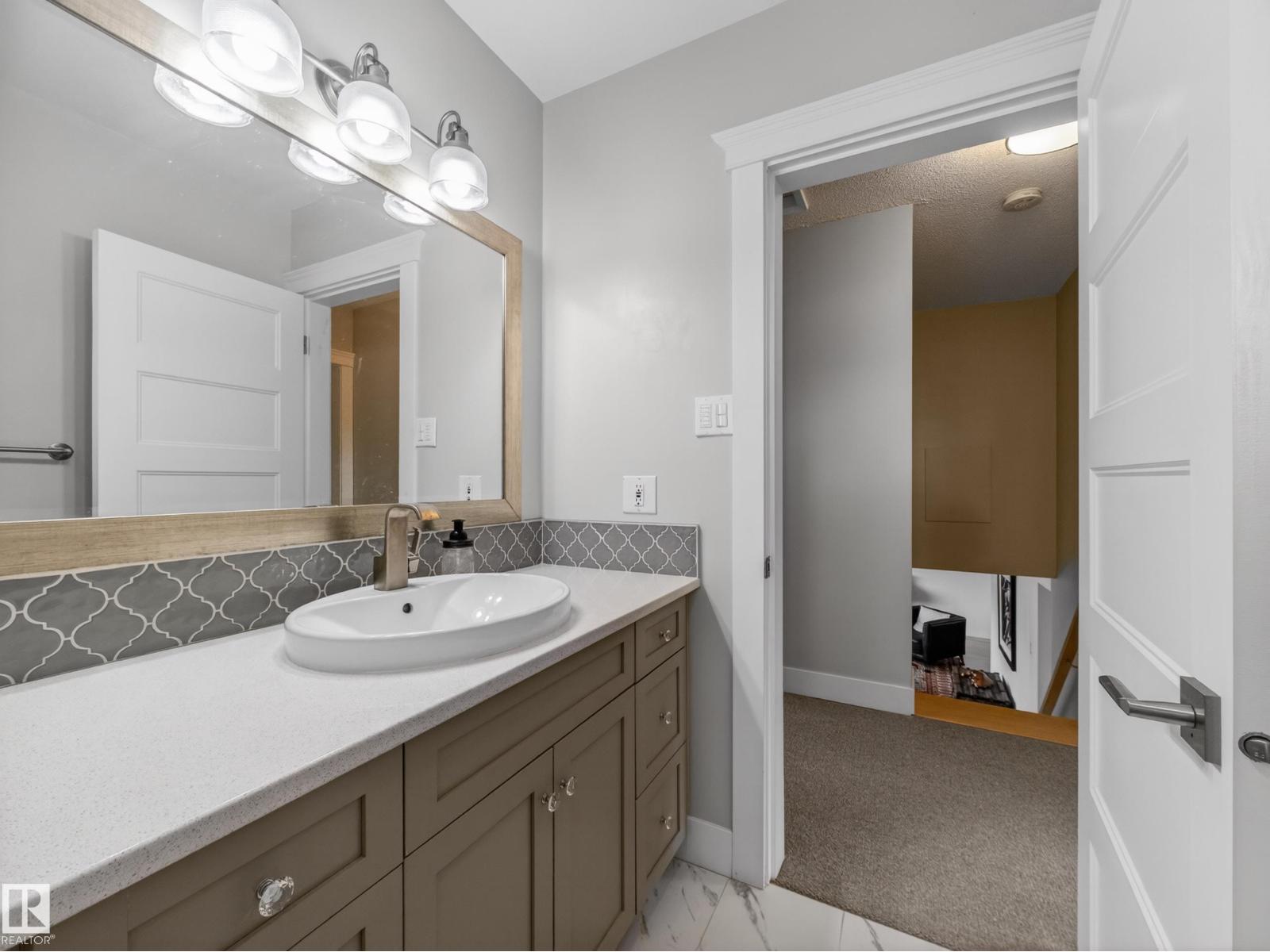 4112 120 ST NW - 24