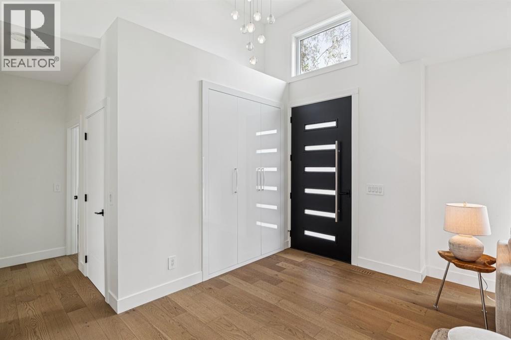 4747 26 Avenue SW - Image 3
