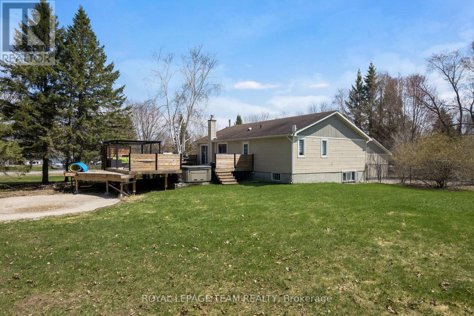 18 HARMONY WAY - 41