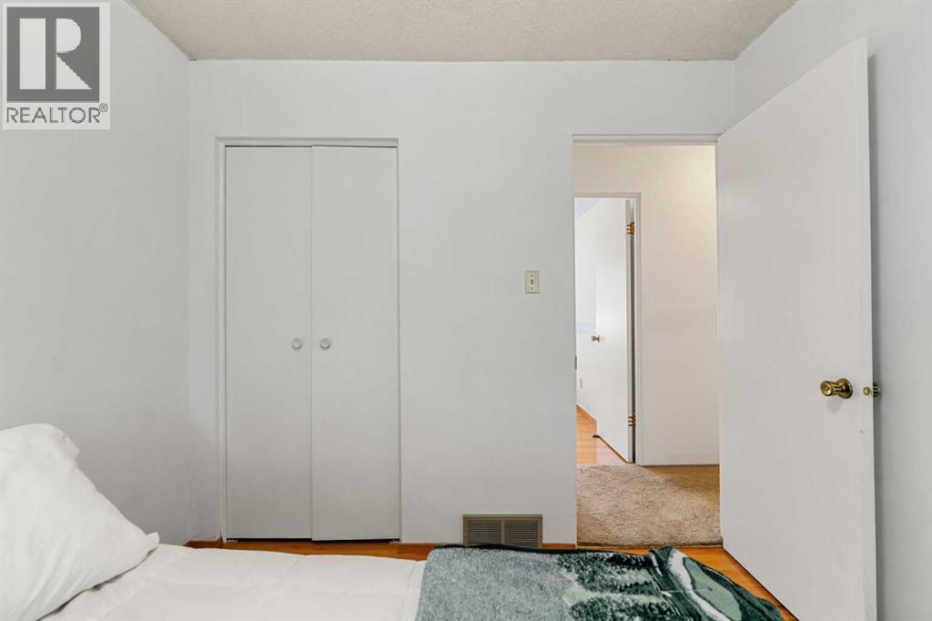 511 Willingdon Boulevard SE - 16