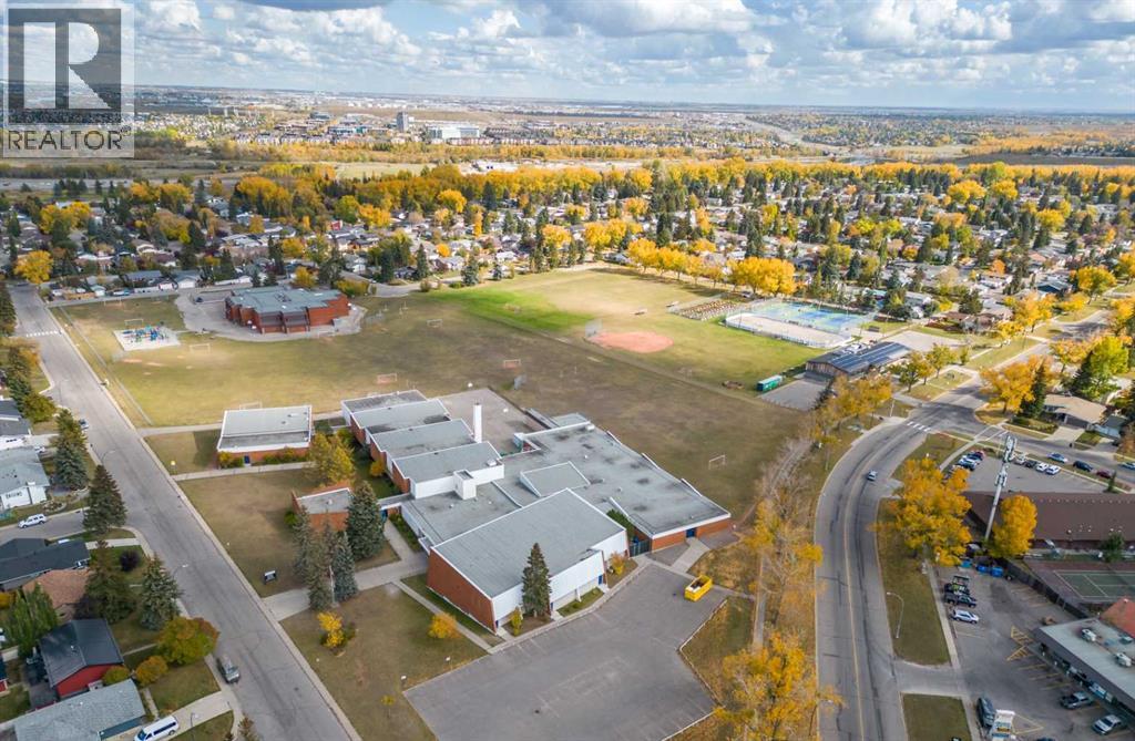 511 Willingdon Boulevard SE - 35