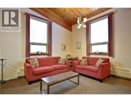 98 McNair Drive, photo 9