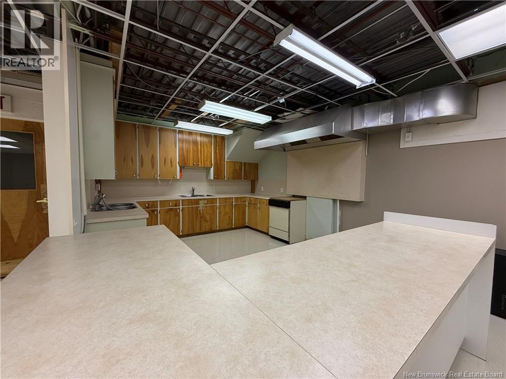 98 McNair Drive - 44