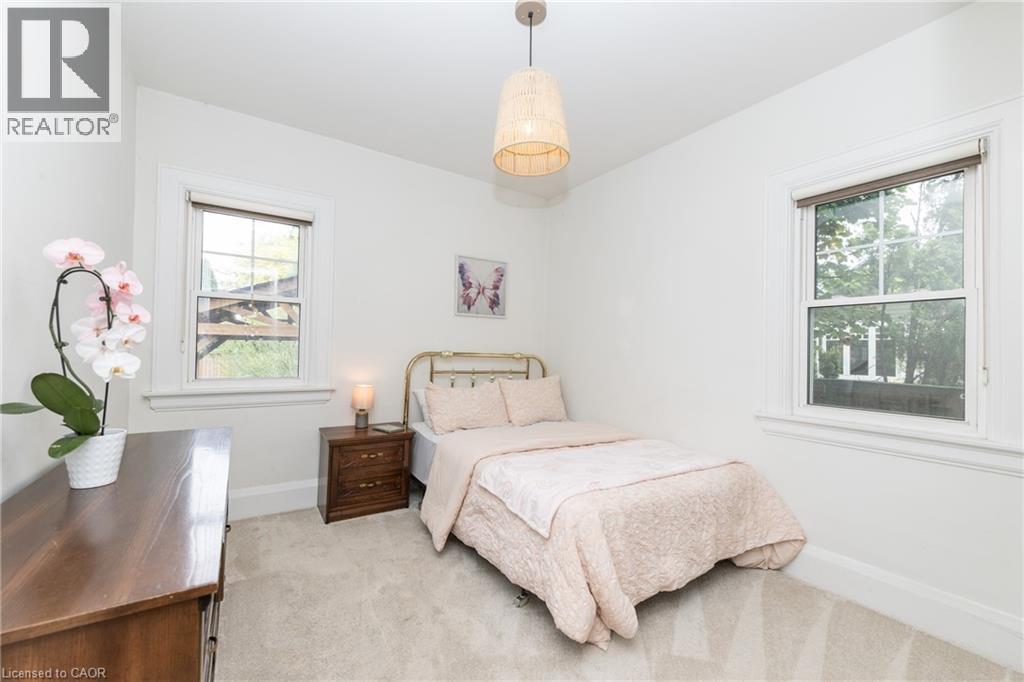 7 PINEHILL Road - 21