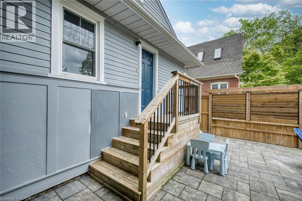 7 PINEHILL Road - 43