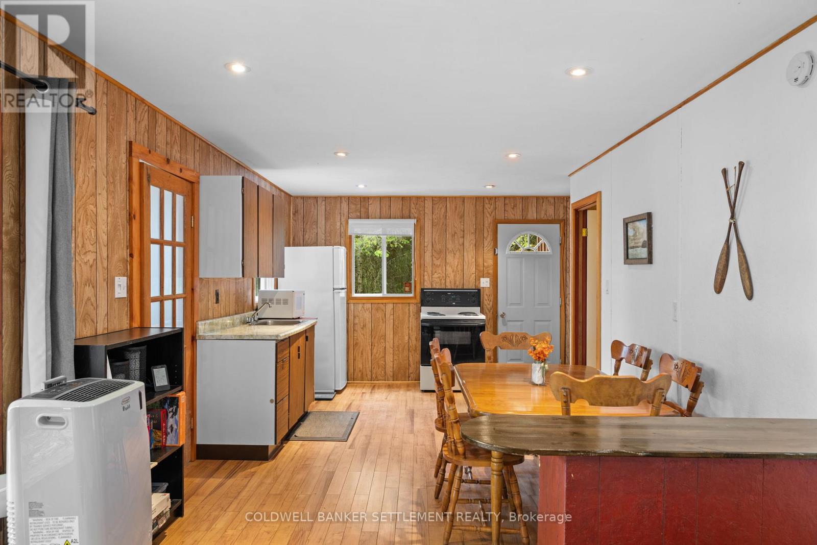 1247B GREEN FOREST WAY - 34