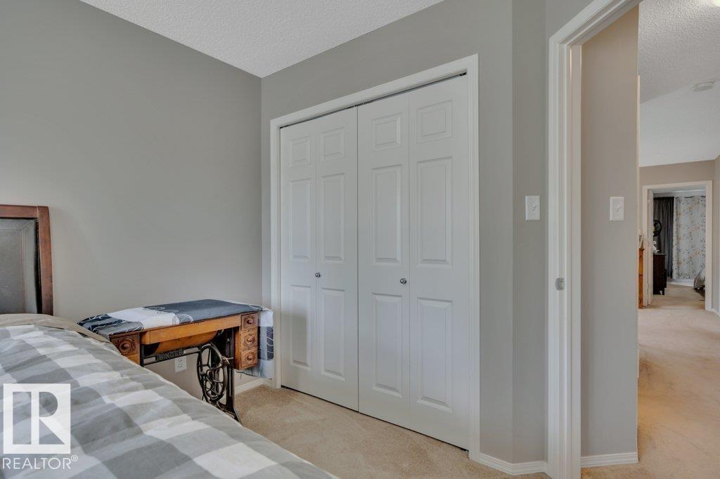 6042 214 ST NW - 16
