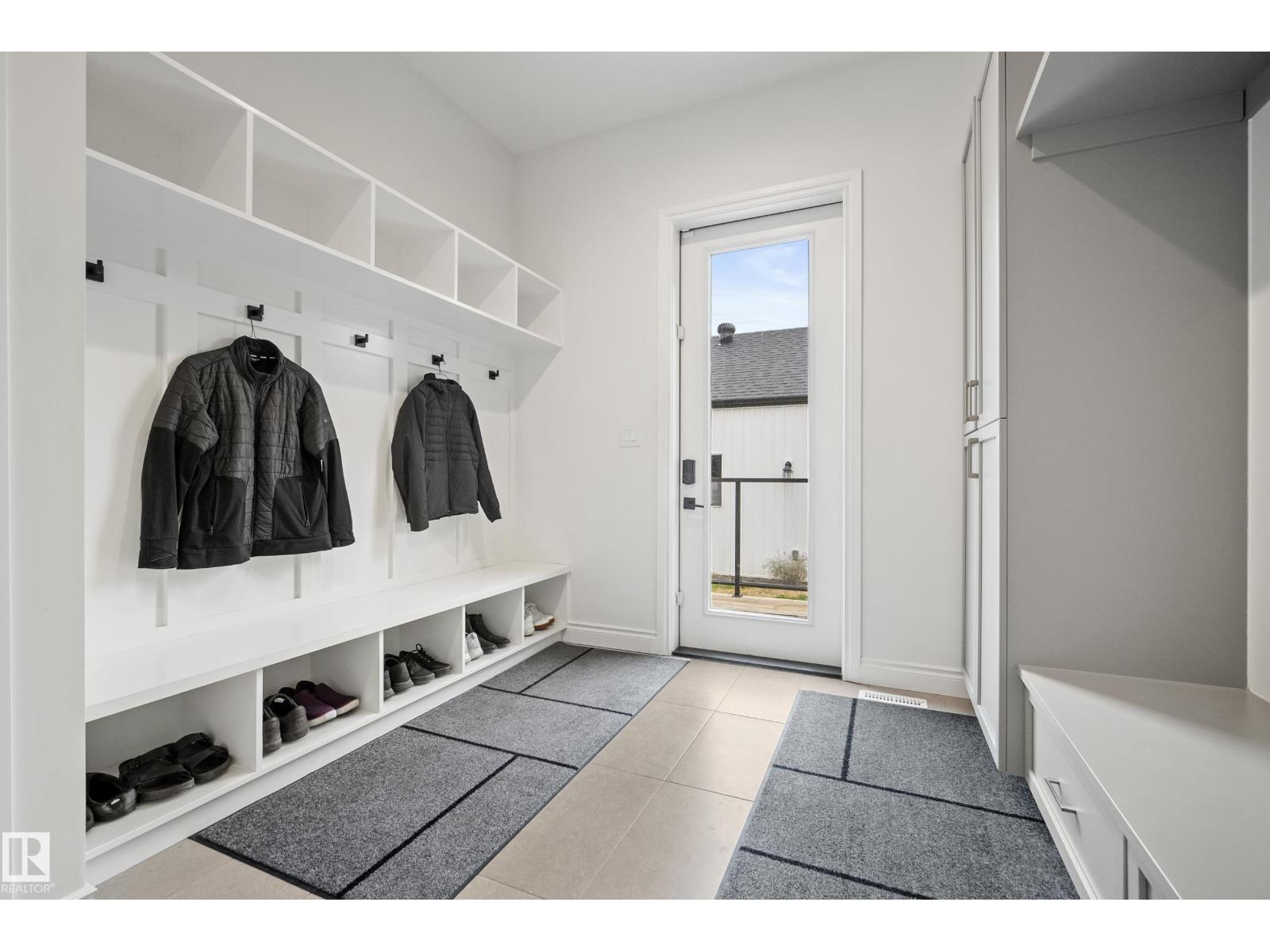 6115 111 AV NW - 21