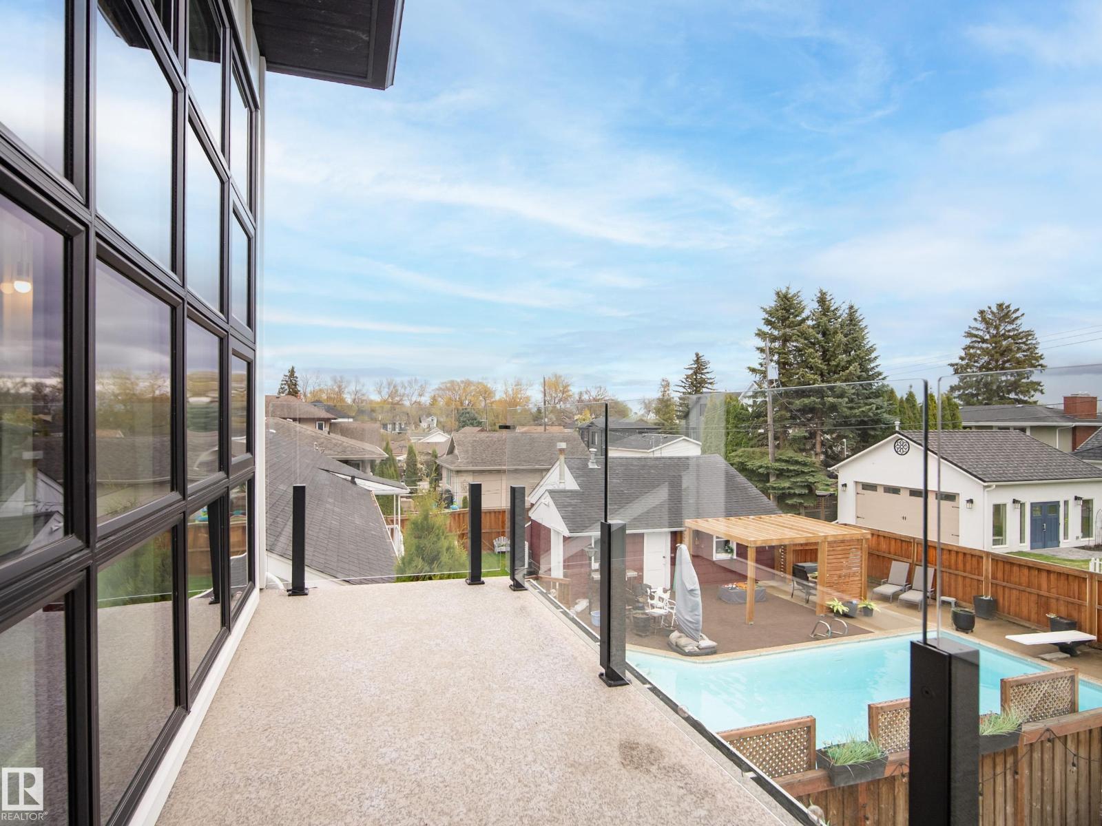 6115 111 AV NW - 45