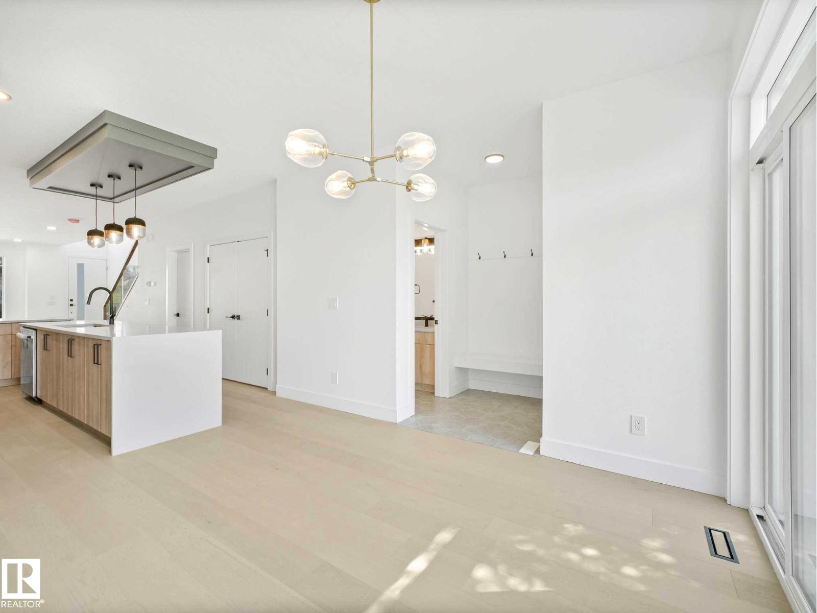 13843 110A AV NW — photo 17