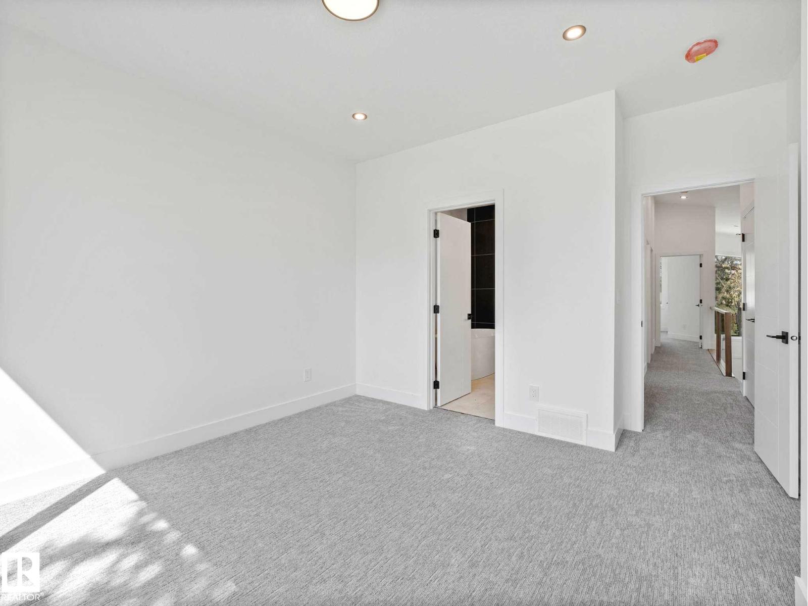 13843 110A AV NW — photo 23